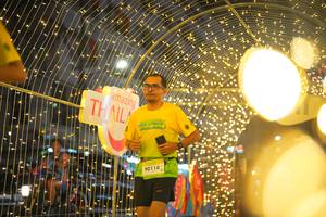 BIB: 901181
                            <button type="button" onclick="openModal(21750428)" class="btn btn-primary btn-sm float-right btn-popup" data-toggle="modal" data-target=".modal-high-quality">
                        <i class="fas fa-shopping-cart"></i> Add to Cart
                    </button>
                                            <button type="button" onclick="isThisMe(21750428, true)" class="btn btn-success btn-sm float-right btn-popup btn-isme hidden" data-toggle="tooltip" data-placement="bottom" title="นี่คือรูปของคุณใช่ไหม คลิกที่นี่เพื่อเอาเข้าอัลบั้ม">
                        <i class="fas fa-plus"></i> Add to album
                    </button>
                    <button type="button" onclick="isThisMe(21750428, false)" class="btn btn-warning btn-sm float-right btn-popup btn-isnotme hidden">
                        <i class="fas fa-ban"></i> Remove from album
                    </button>